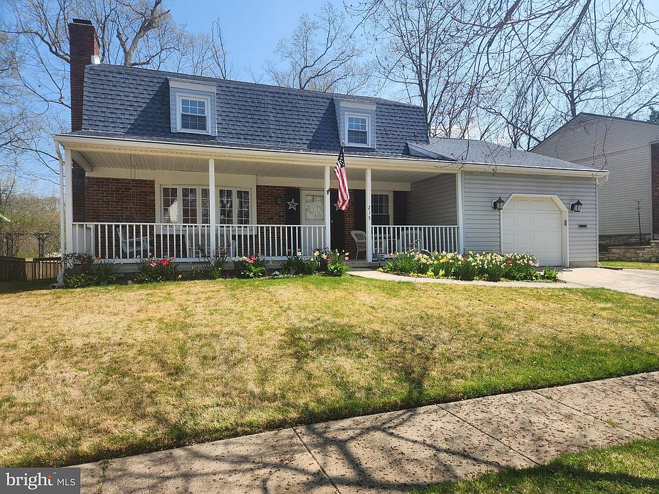 1st image of 215 Garnett Rd