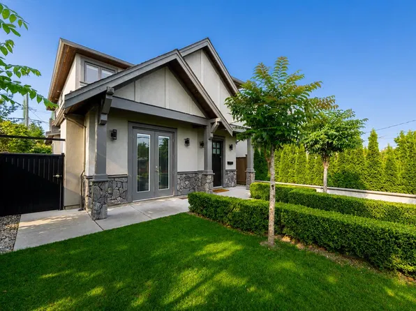 6585 Halifax St, Burnaby, BC V5B 2P9