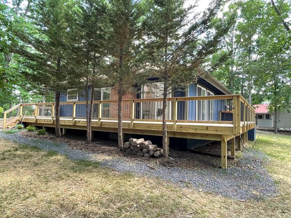 112 Greenwood Ct