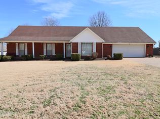 66 Tarkenton Dr, Humboldt, TN 38343