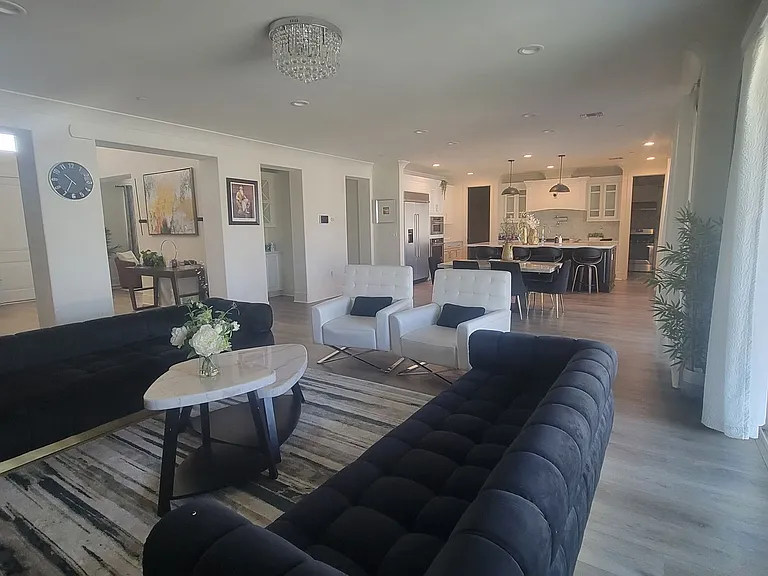 3701 Parterre Ct — Photo 13