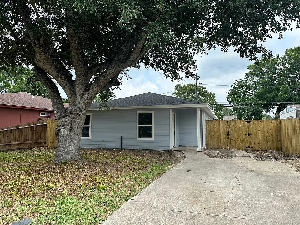 4241 Green Grove Dr