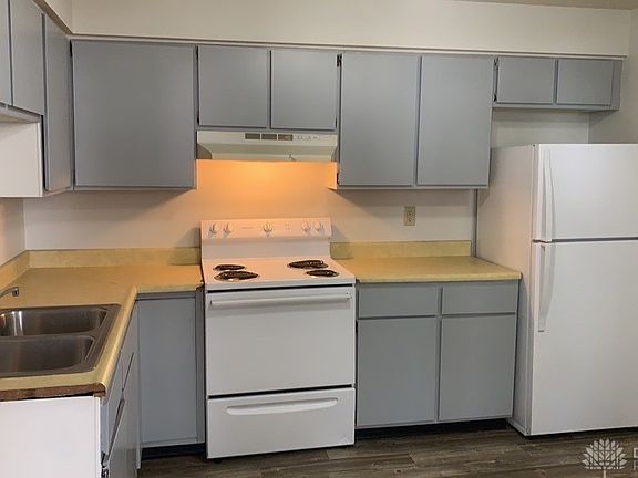 4th image of 440 Maryland Ave