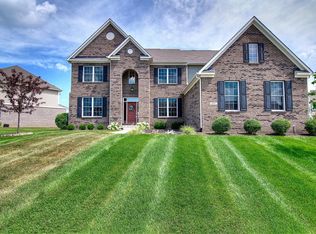 6097 Roxburgh Pl, Noblesville, IN 46062