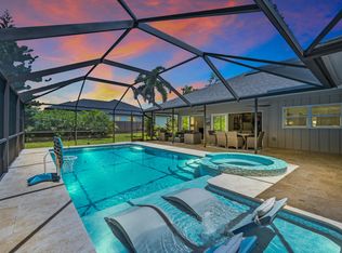 2305 Kings Lake Blvd, Naples, FL 34112