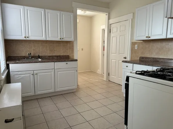 (undisclosed Address), Garfield, NJ 07026
