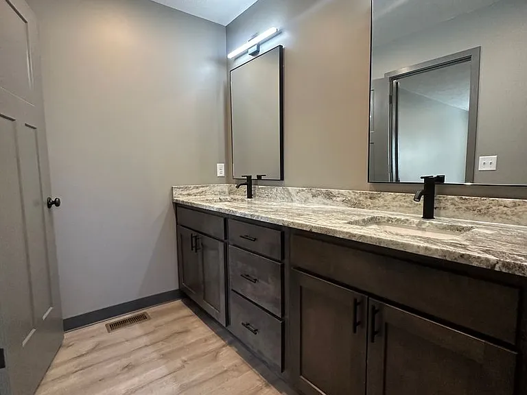 Starr St Townhomes — Photo 21