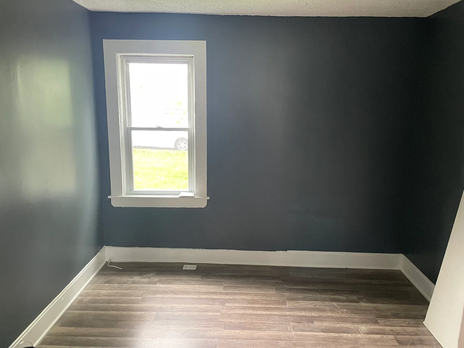 3 bed, 1004 sqft, $1,550 — Photo 4