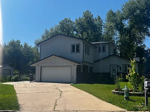 1318 Tipperary St Photo 1