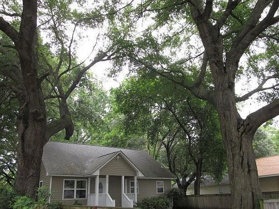 2nd image of 2350 Elder Ave