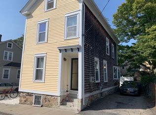 34 Extension St #H, Newport, RI 02840