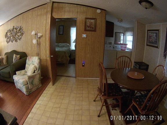 5th image of 5185 Oak Springs Dr