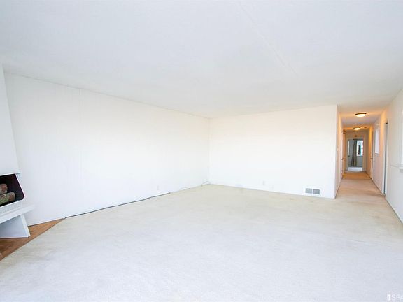 5th image of 477 Burnett Ave #B