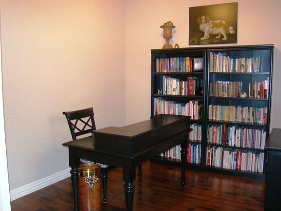 5th image of 288 Waterford Ln