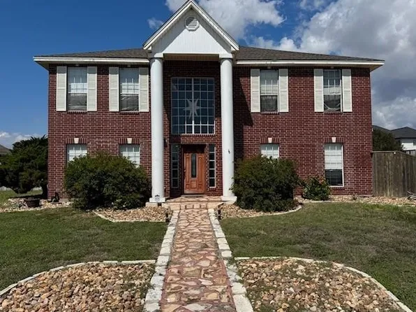 209 Cypress Point, Portland, TX 78374