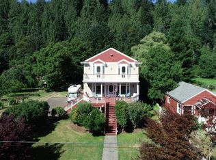 88098 River View Ave, Mapleton, OR 97453