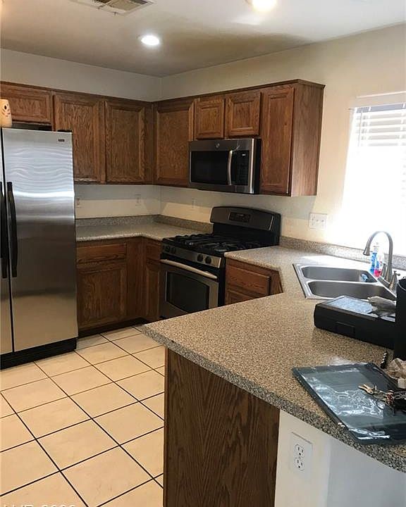2nd image of 6467 Belgrave Hall Ln