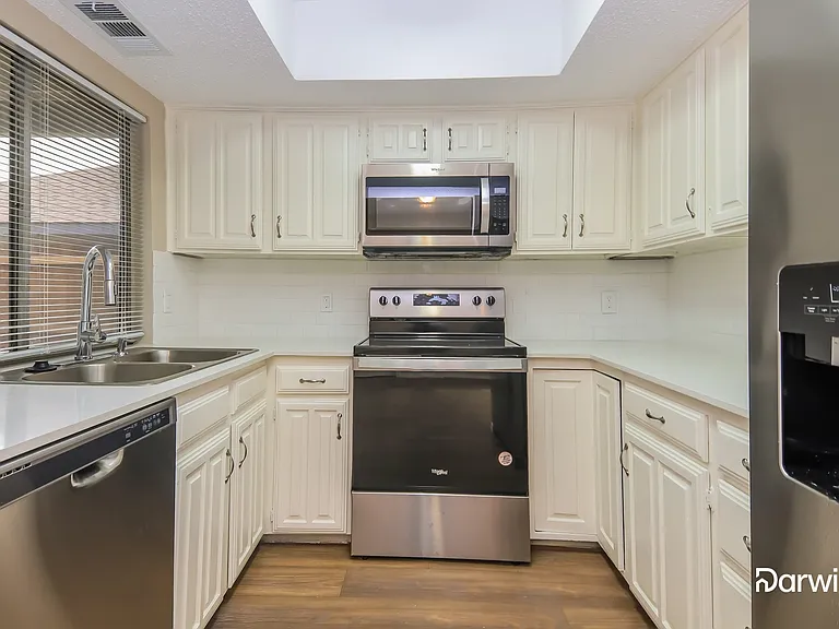 2809 Tedlow Trl — Photo 3