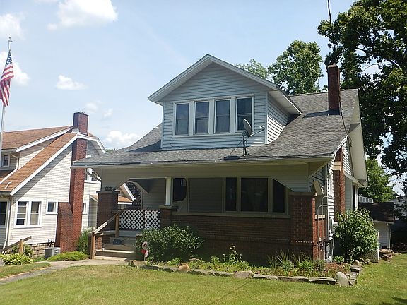 2nd image of 879 Eastland Ave