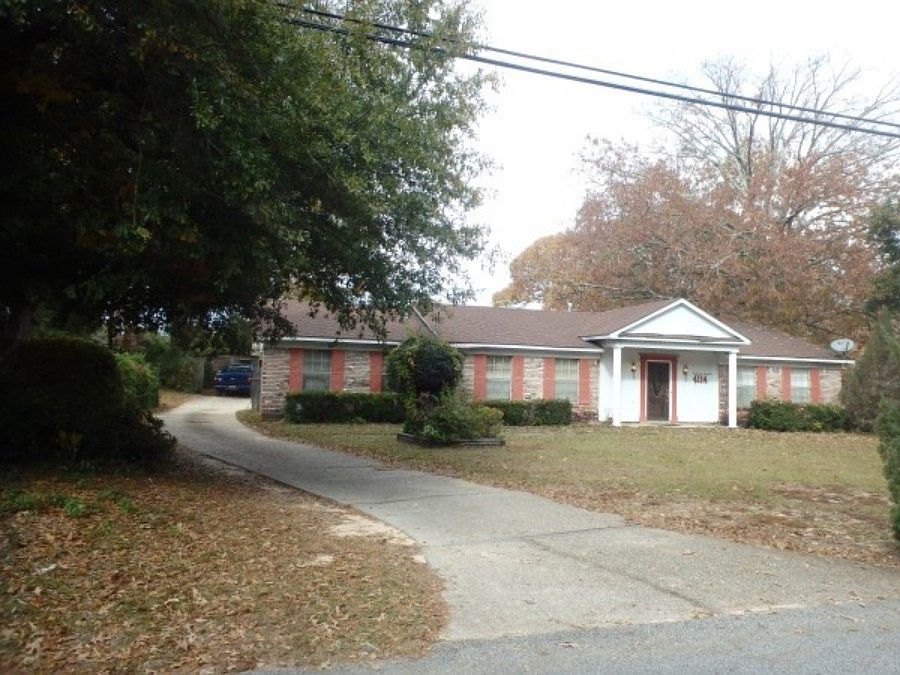 2nd image of 4114 Golfway Dr