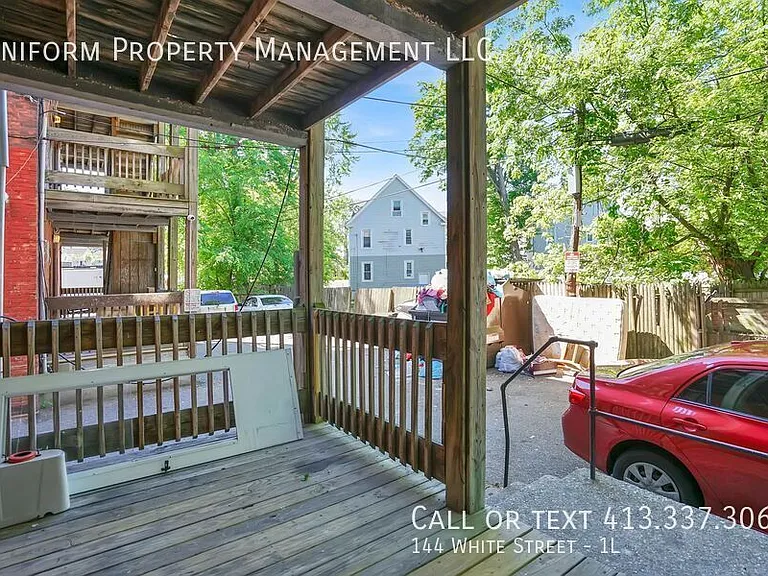 144 White St #1L — Photo 10