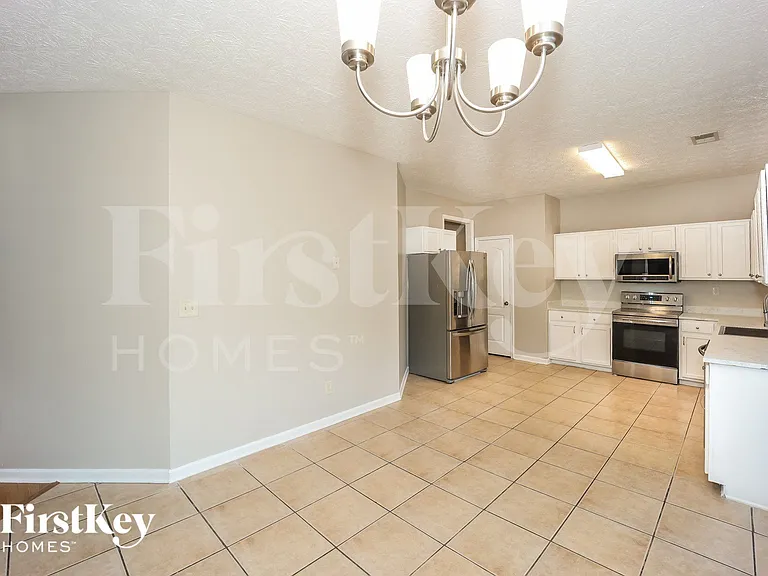 3308 Summer Brooke Ln — Photo 7