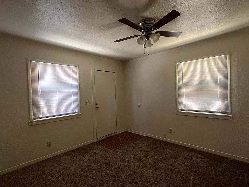 1st image of 222 Acacia Ave