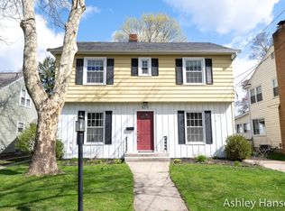 619 Ottillia St SE, Grand Rapids, MI