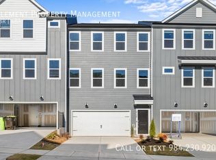2136 Grouse Ski Cir, Apex, NC 27523