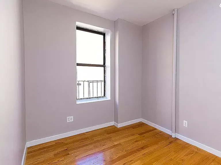 723 E 5th St #2C — Photo 9