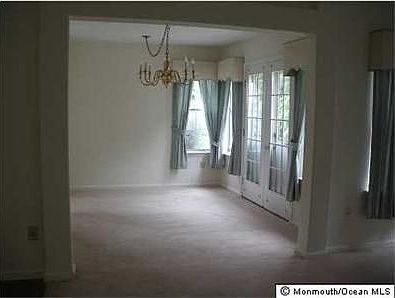 5th image of 1175A Thornbury Ln