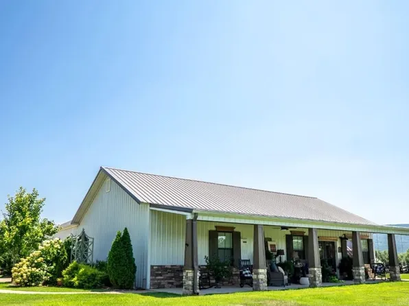 6014 Highway 8 W, Mena, AR 71953