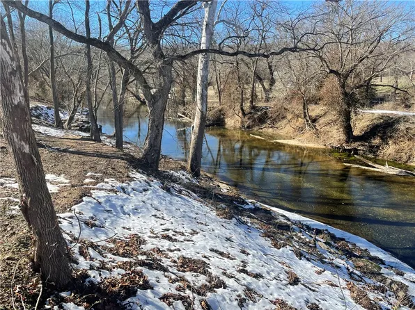 3 Cottage Brook Cir #13, Anderson, MO 64831