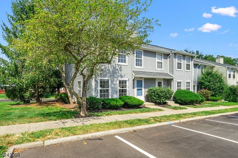 1st image of 139 Mcnair Ct