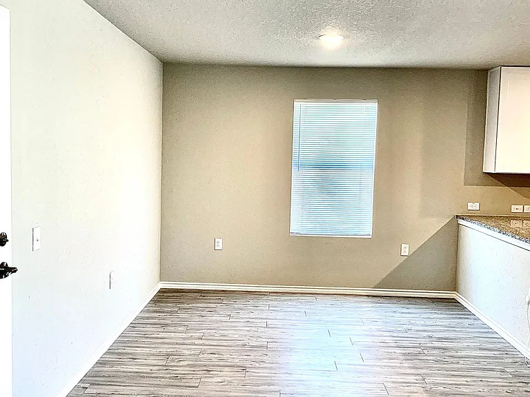 5606 Willow Breeze — Photo 8