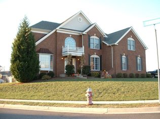 5106 Grande Forest Ct, Centreville, VA 20120
