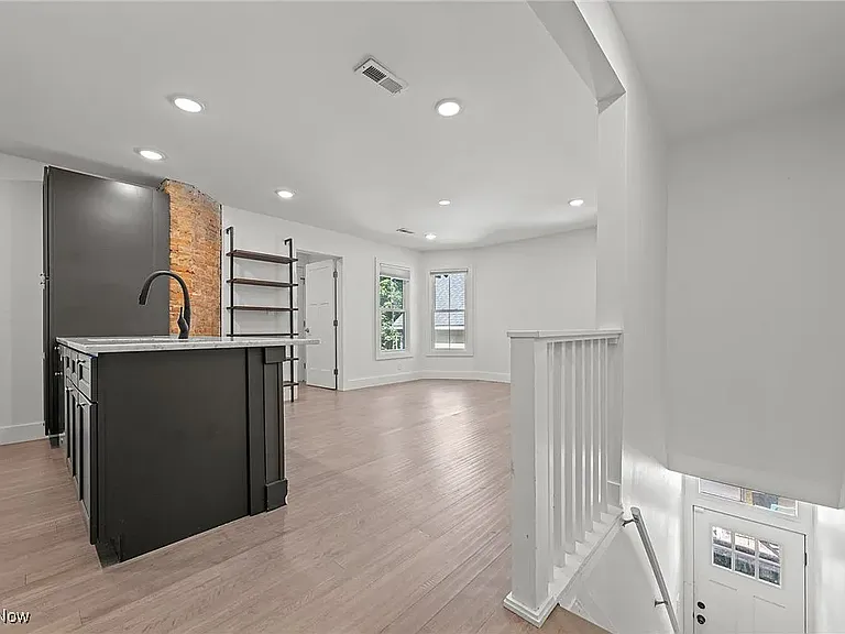 3823 John Ave #2 — Photo 6