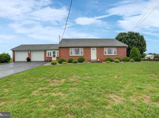 1465 Roxbury Rd, Shippensburg, PA 17257