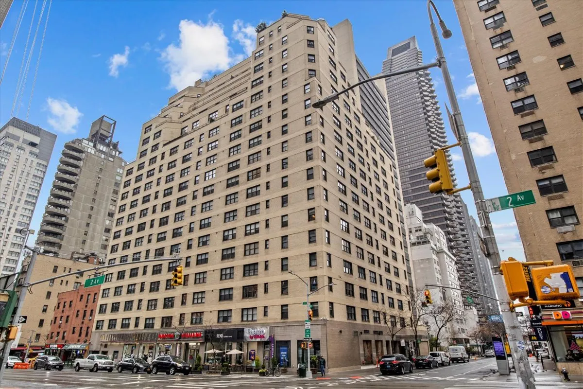 301 East 48th Street #4C in Turtle Bay, Manhattan | StreetEasy
