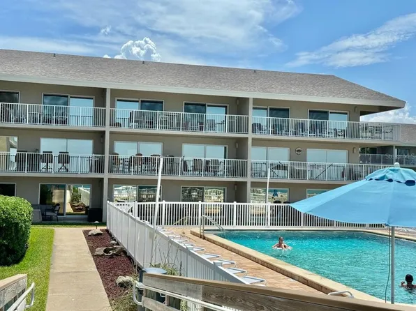4801 Saxon Dr #B-212, New Smyrna Beach, FL 32169