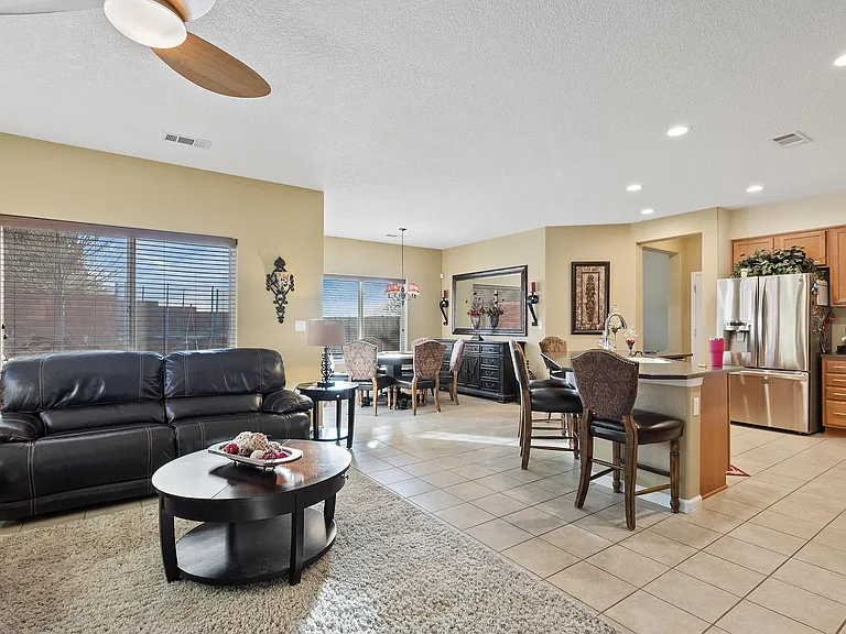 303 Tierra Rosa Pl NE — Photo 15
