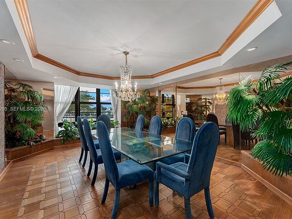 3rd image of 5500 Collins Ave APT 304