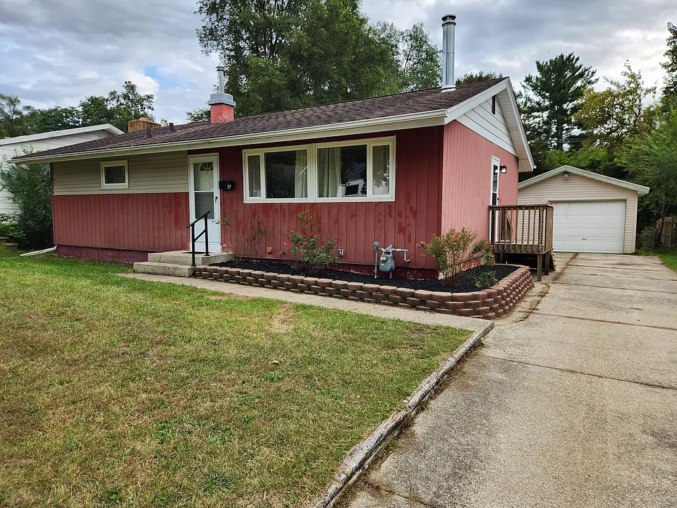 57 Boyd St