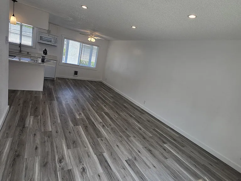3131 SE 148th Ave #3131 — Photo 5