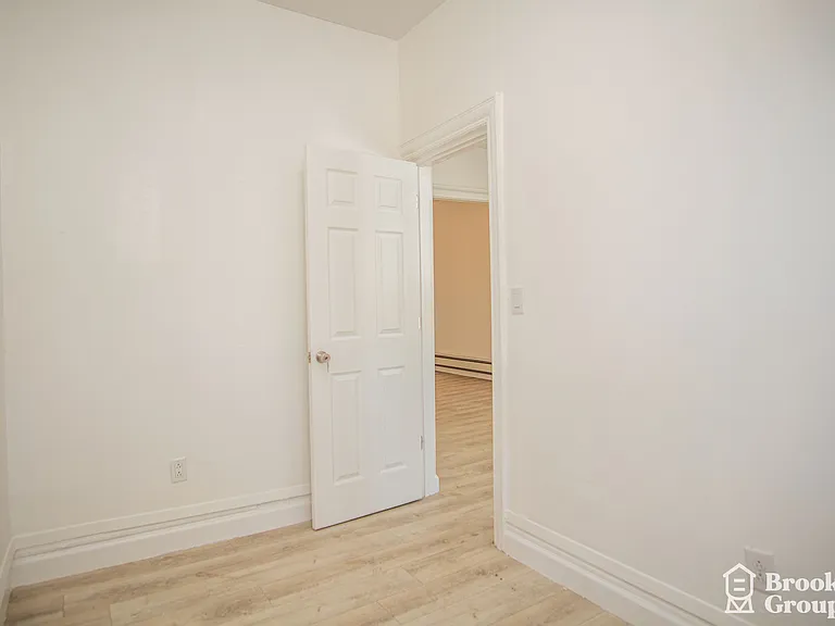 1814 Church Ave #1 — Photo 9