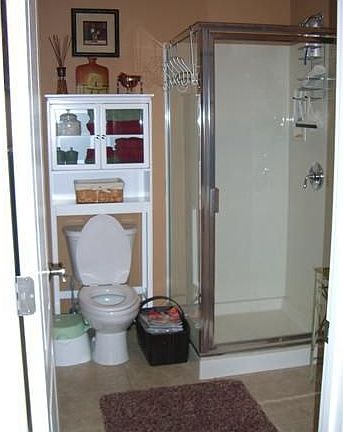 downstairs guest bath