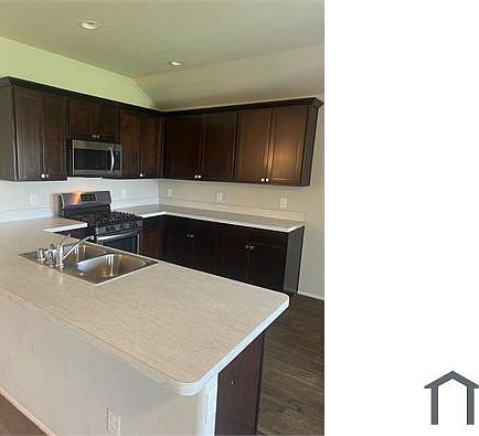 2nd image of 1827 Gibbons Creek Dr