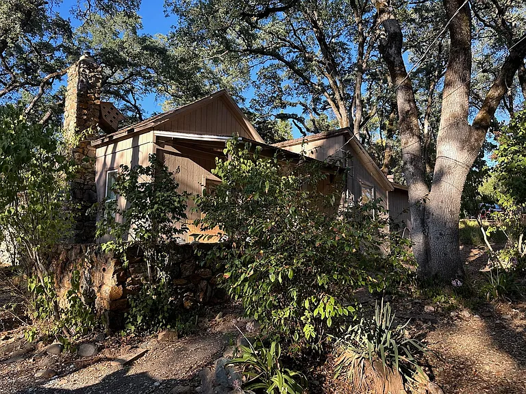 111 Covey Rd — Photo 8