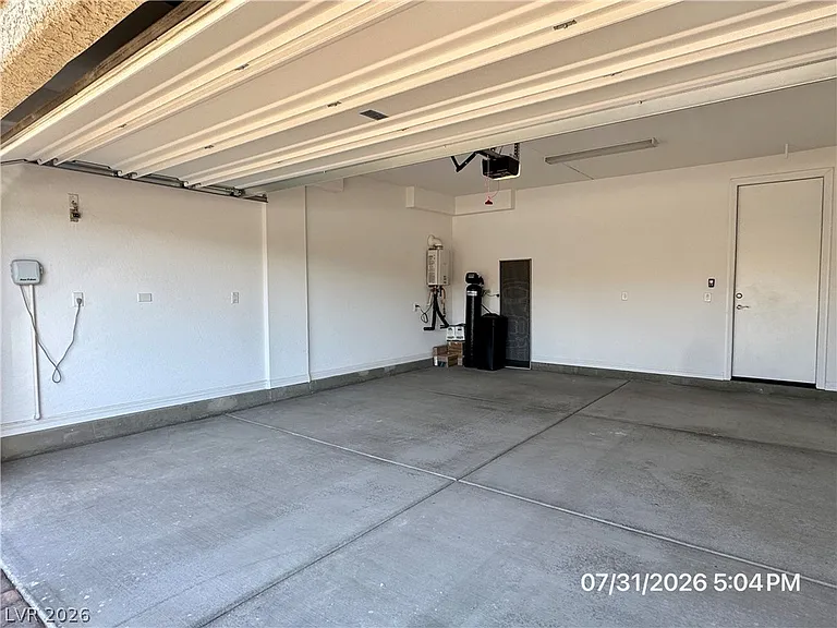 2239 Arrington Ave — Photo 47