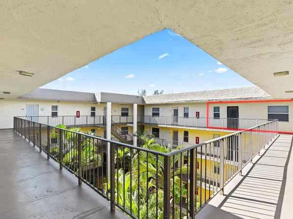 2871 Somerset Drive #411, Lauderdale Lakes, FL 33311